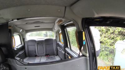 Ass eating MILF gets fucked by a kinky fucking cabbie