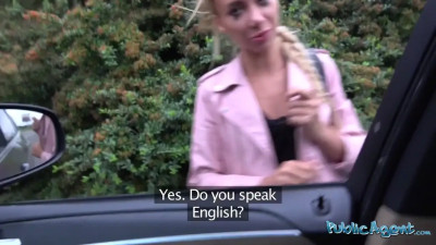 Cheating GF fucks a stranger to get creampied hard