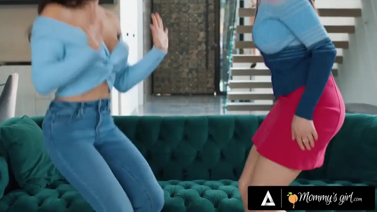 Watch Penny Barber seduces a slutty MILF's stepdaughter HD Full video | ePornFreeHD. Watch Free All of trend and latest brand porn full Videos ePornFreeHD. 