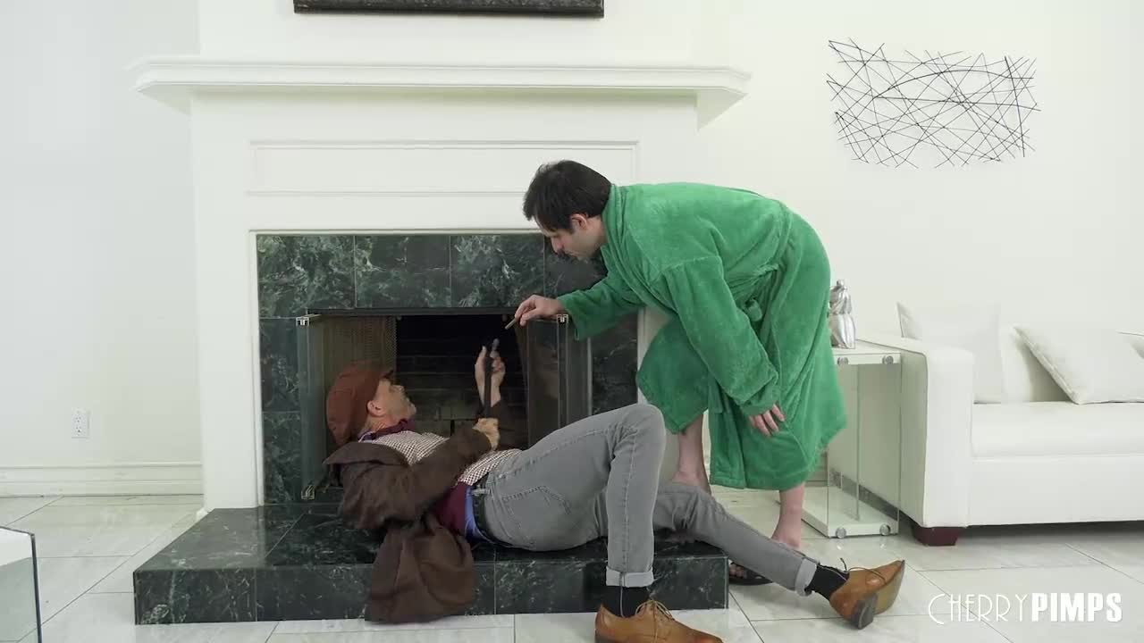 Watch Cheating mommy gets fucked by a dude that works on the chimney HD Full video | ePornFreeHD. Watch Free All of trend and latest brand porn full Videos ePornFreeHD. 
