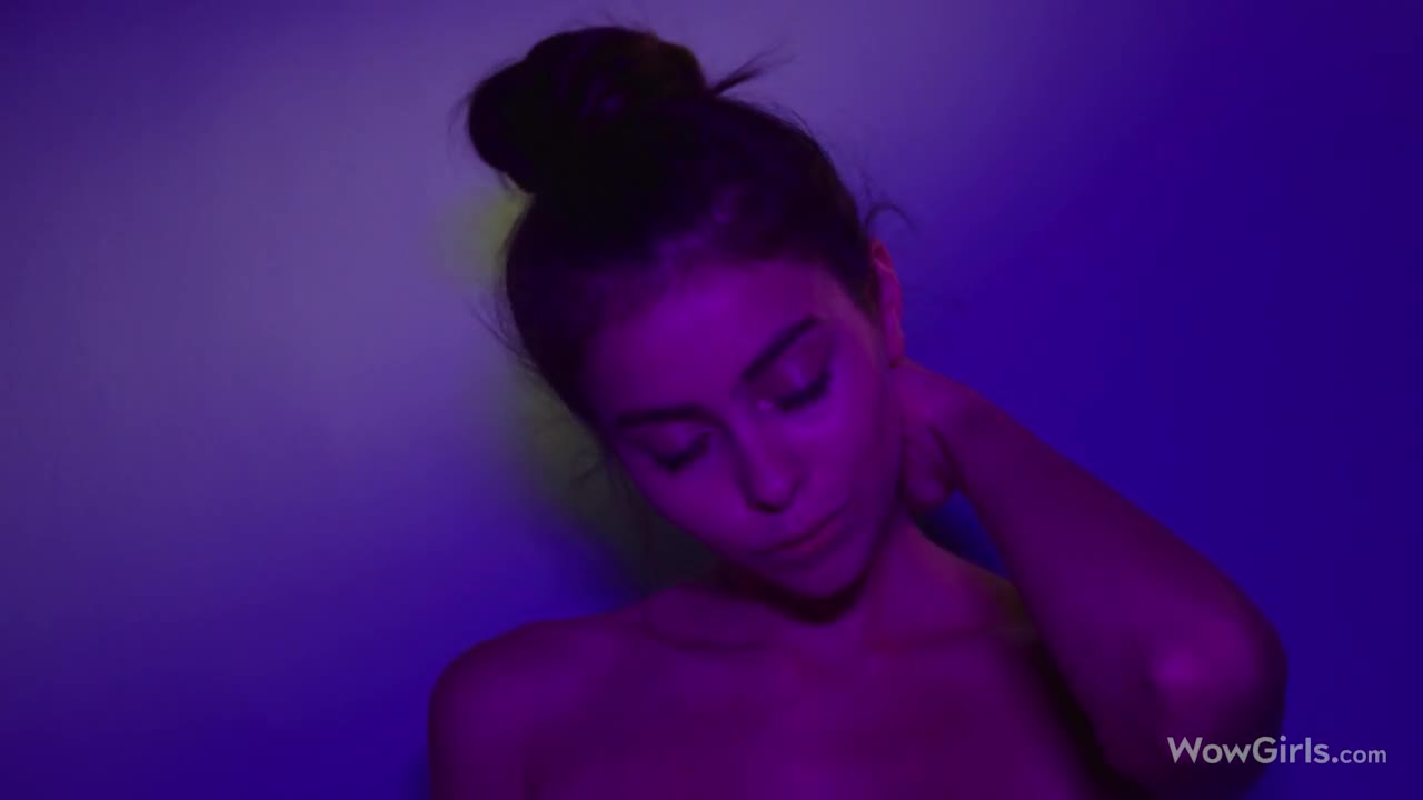 Watch Alissa Foxy shows why she's the best solo seductress HD Full video | ePornFreeHD. Watch Free All of trend and latest brand porn full Videos ePornFreeHD. 
